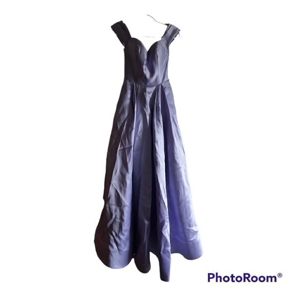 SHERRI HILL 53399 Off-The-Shoulder Neckline Party Gown DRESS - Picture 1 of 11